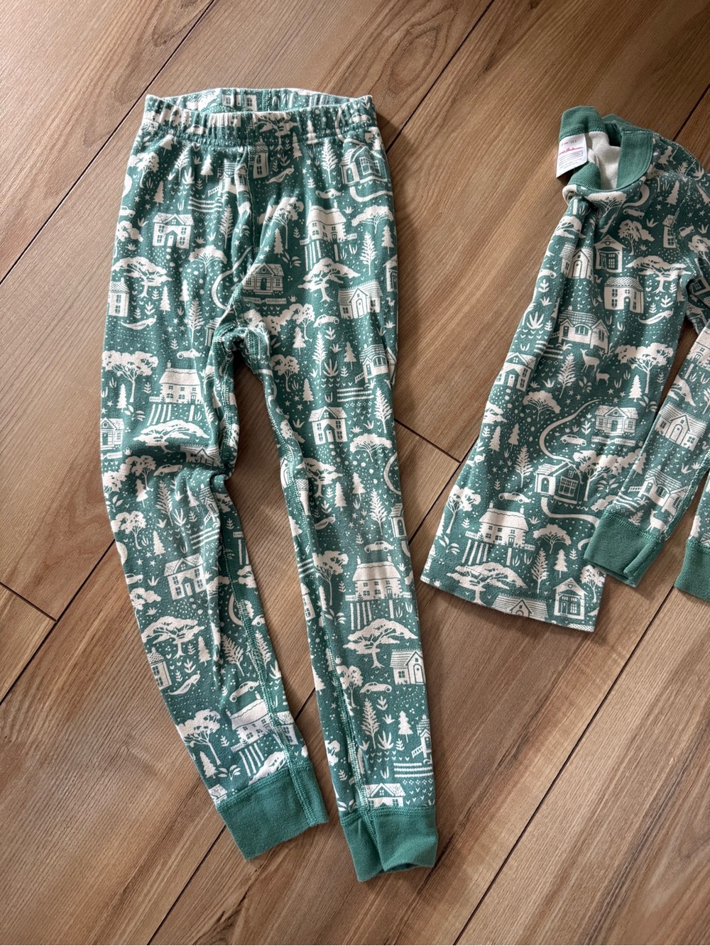 Hanna Andersson Long John Pajama Set - Picture 3 of 5